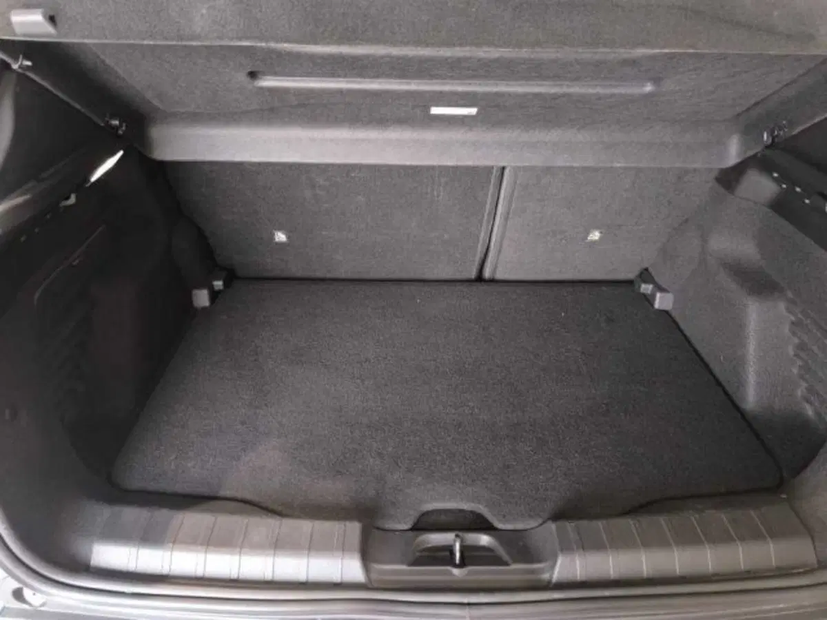 Jeep Avenger usata a Caltanissetta (10)