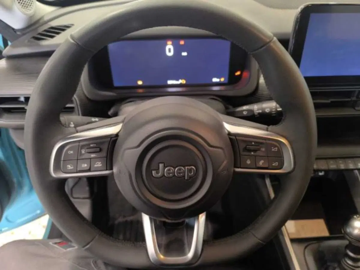 Jeep Avenger usata a Caltanissetta (14)