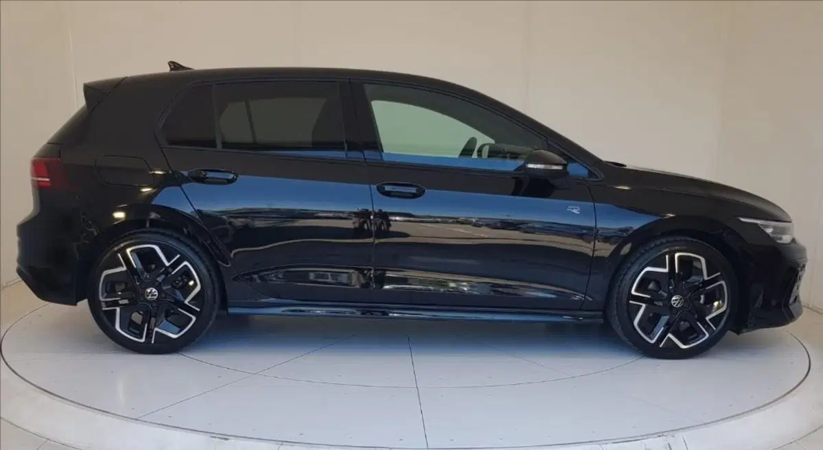 Volkswagen Golf Variant usata a Lucca (7)