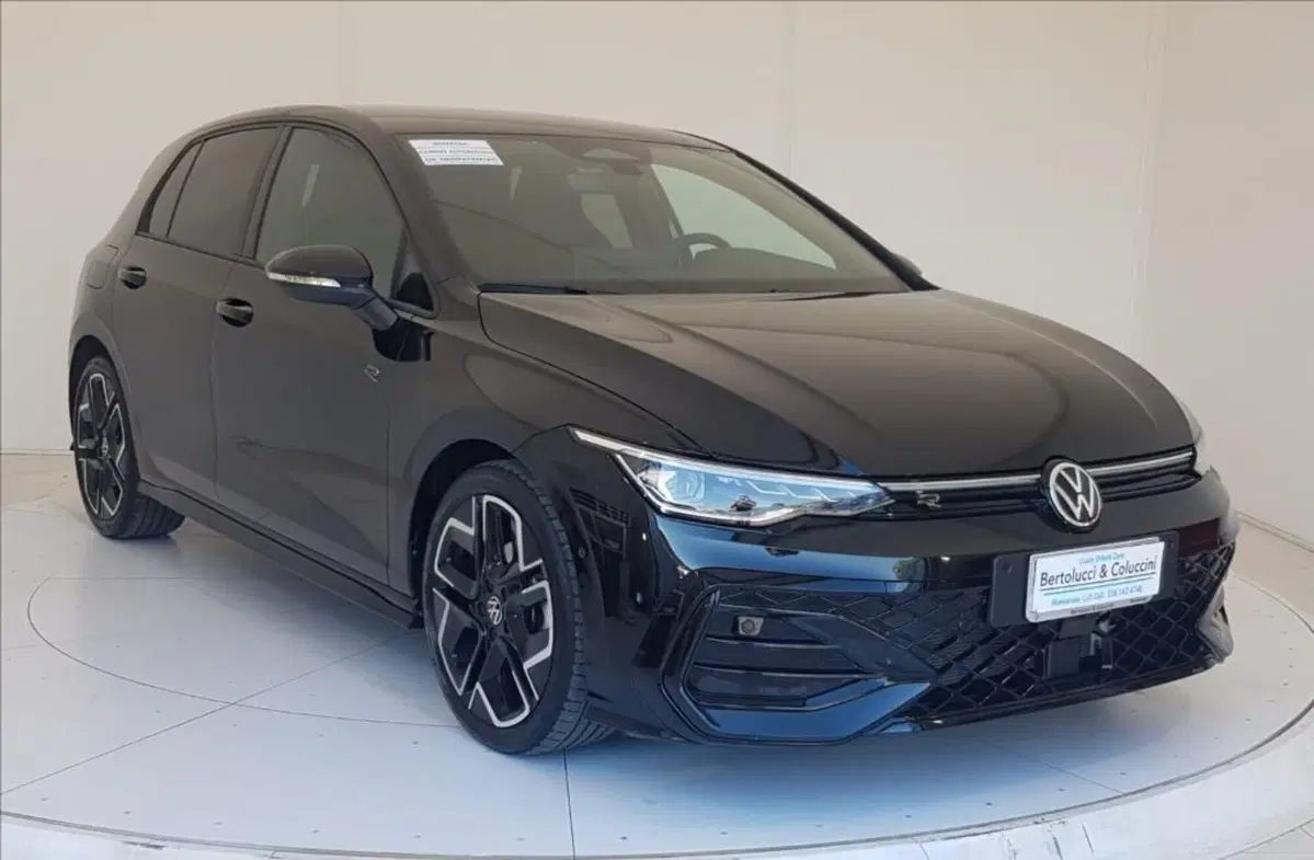 Volkswagen Golf Variant usata a Lucca (8)