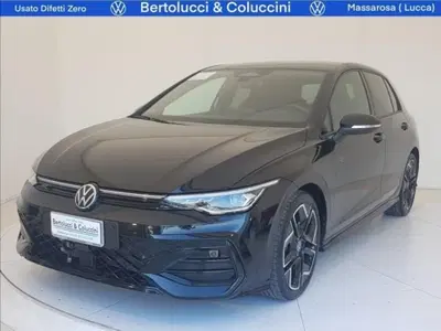 Volkswagen Golf Variant 1.5 etsi R-Line 115cv dsg del 2025 usata a Massarosa