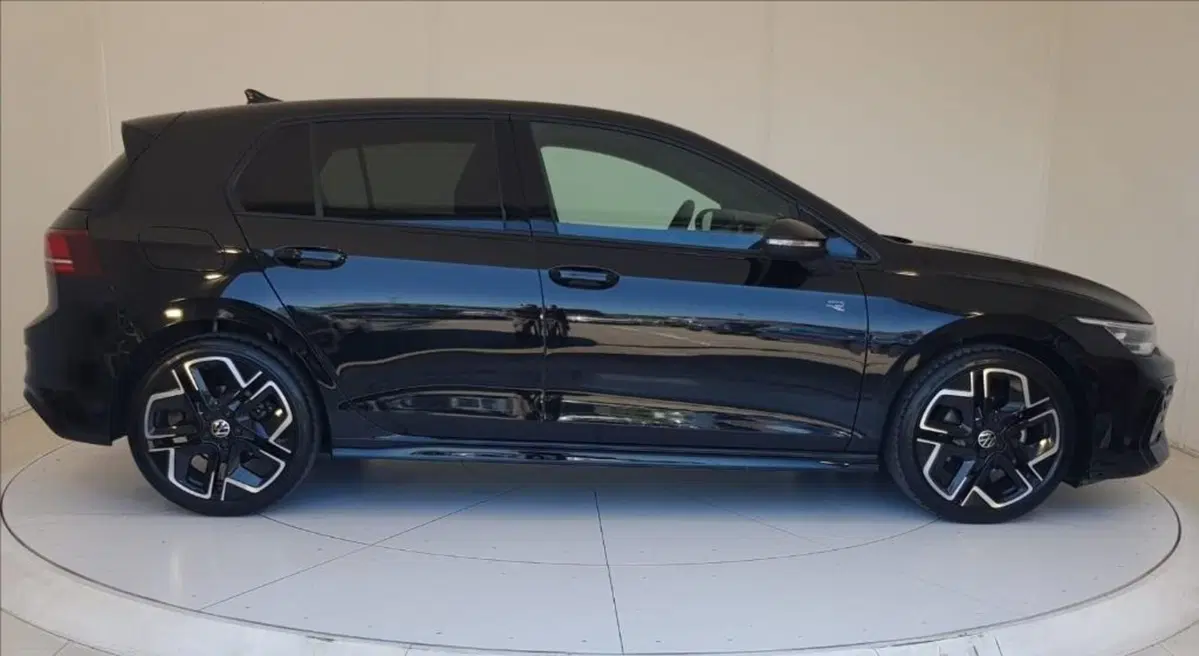 Volkswagen Golf Variant usata a Lucca (7)