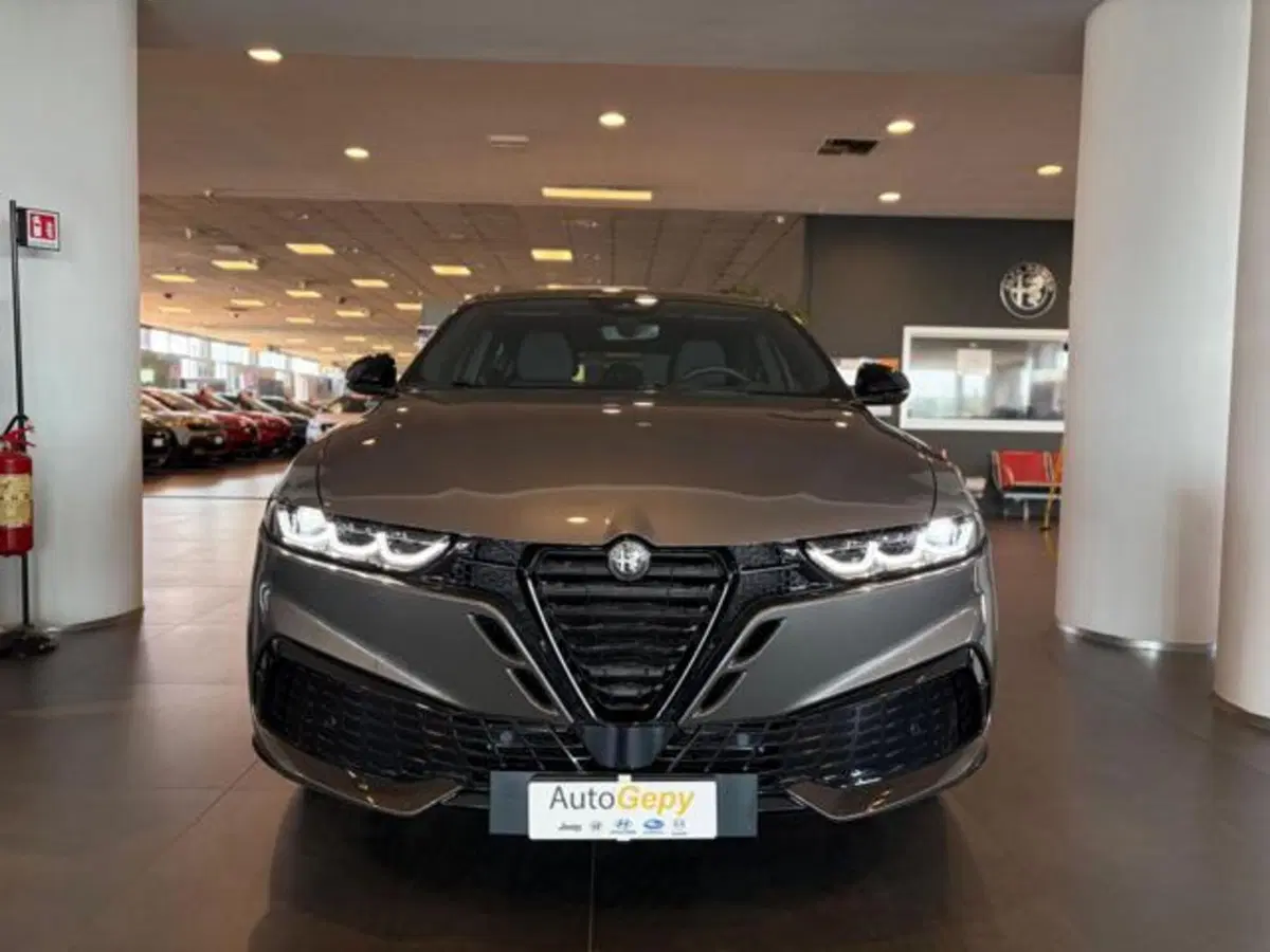 Alfa Romeo Tonale nuova a Modena