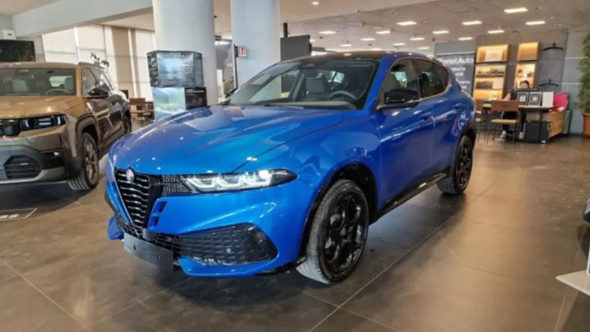 Alfa Romeo Tonale nuova a Modena (3)