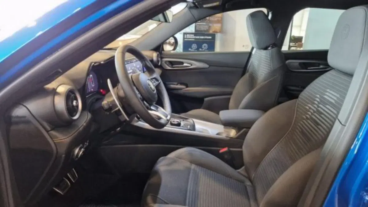 Alfa Romeo Tonale nuova a Modena (9)