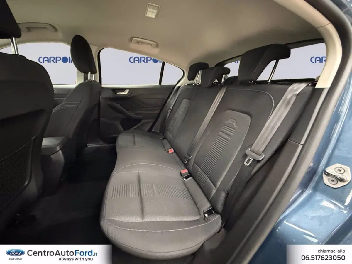 Ford Focus Station Wagon usata a Roma (13)