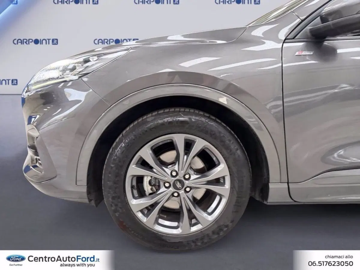Ford Kuga usata a Roma (14)