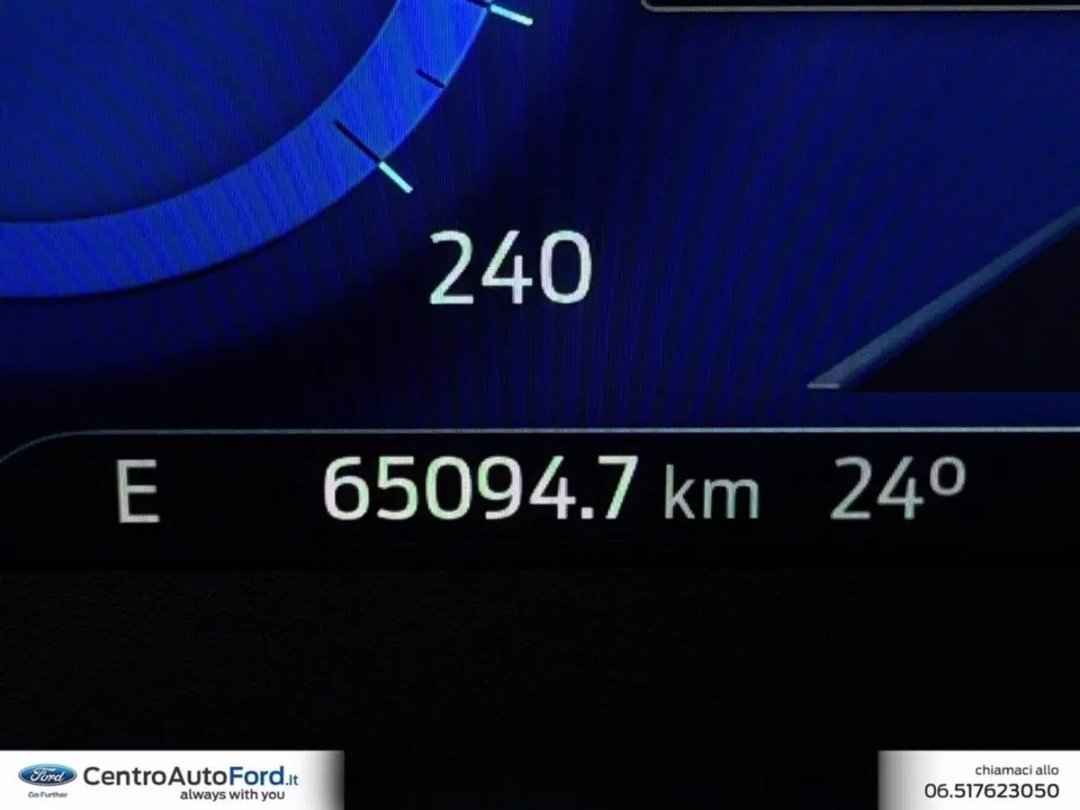 Ford Kuga usata a Roma (16)