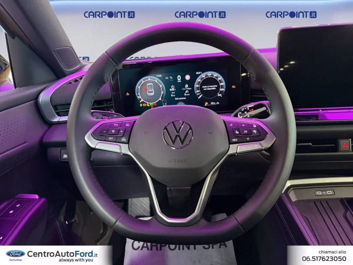 Volkswagen T-Roc nuova a Roma (12)