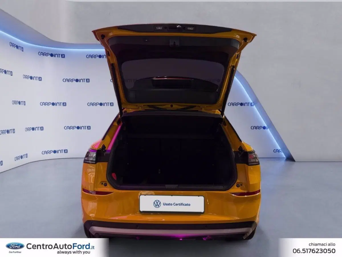Volkswagen T-Roc nuova a Roma (17)