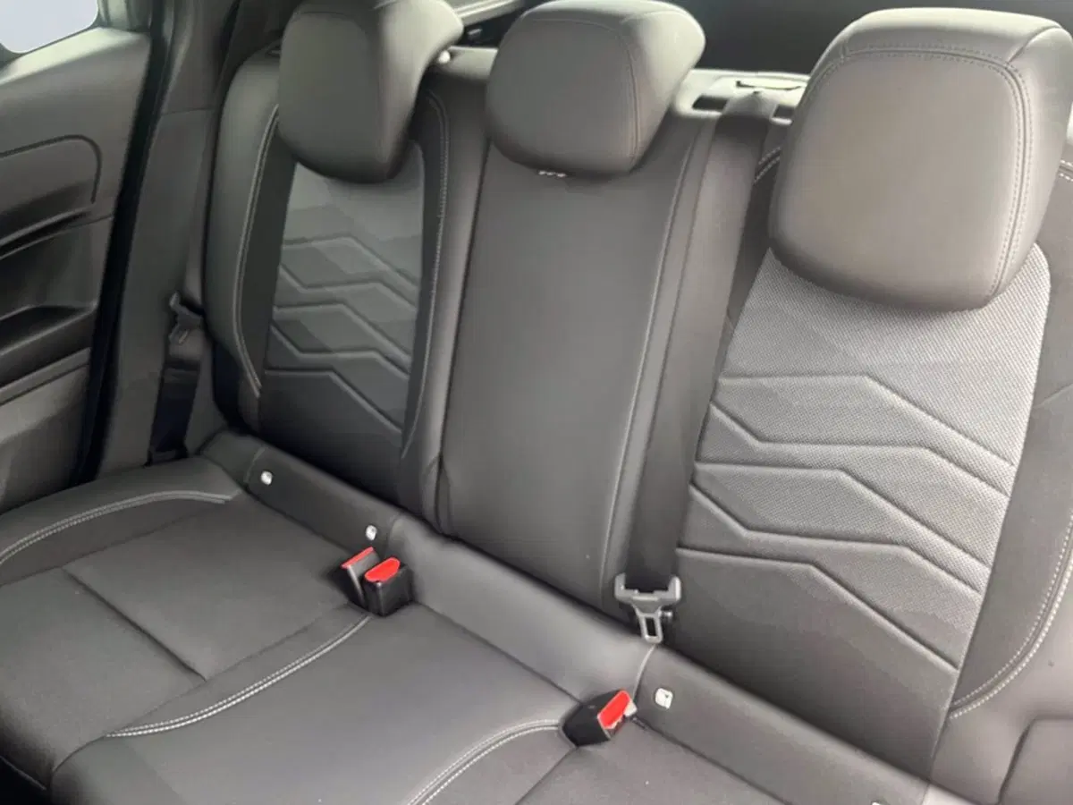 Jeep Avenger usata a Milano (12)