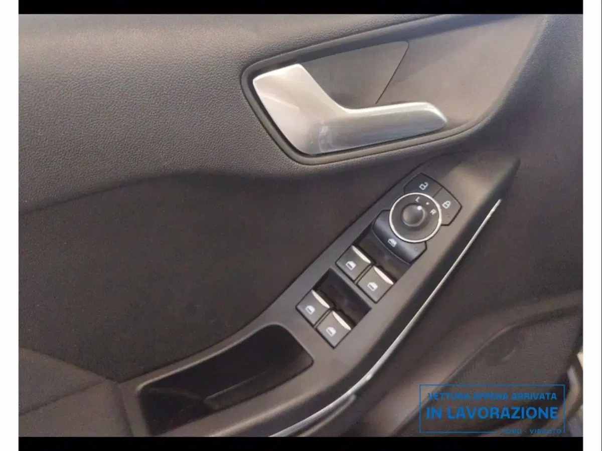 Ford Fiesta usata a Catania (10)