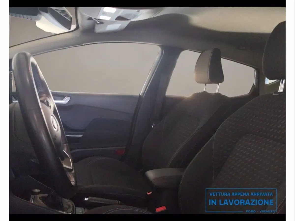 Ford Fiesta usata a Catania (9)