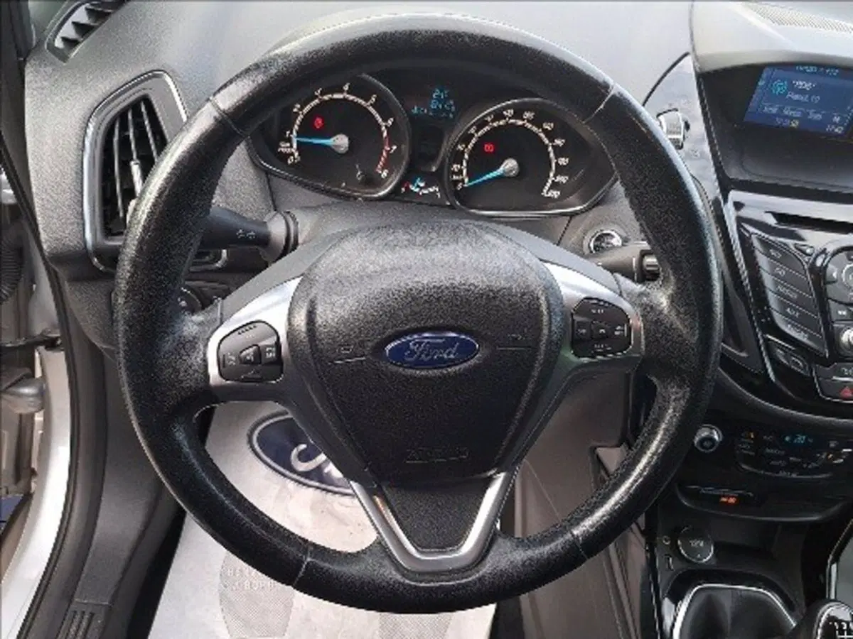 Ford B-Max usata a Milano (14)