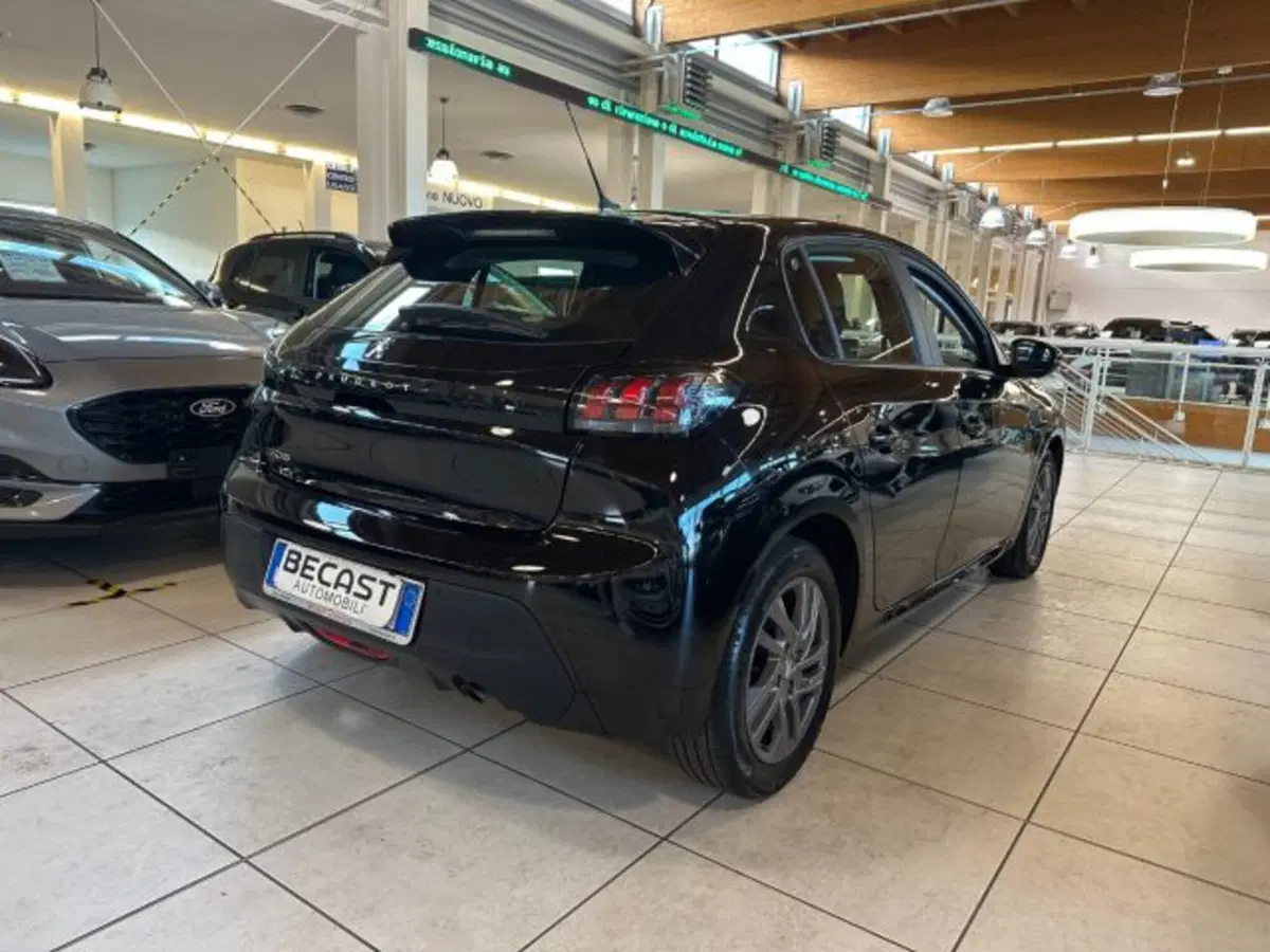 Peugeot 208 usata a Vicenza (3)