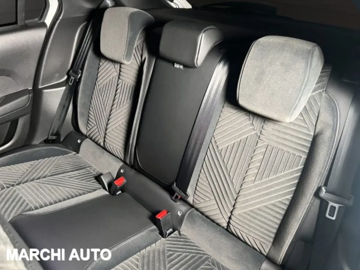 Lancia Ypsilon usata a Perugia (11)