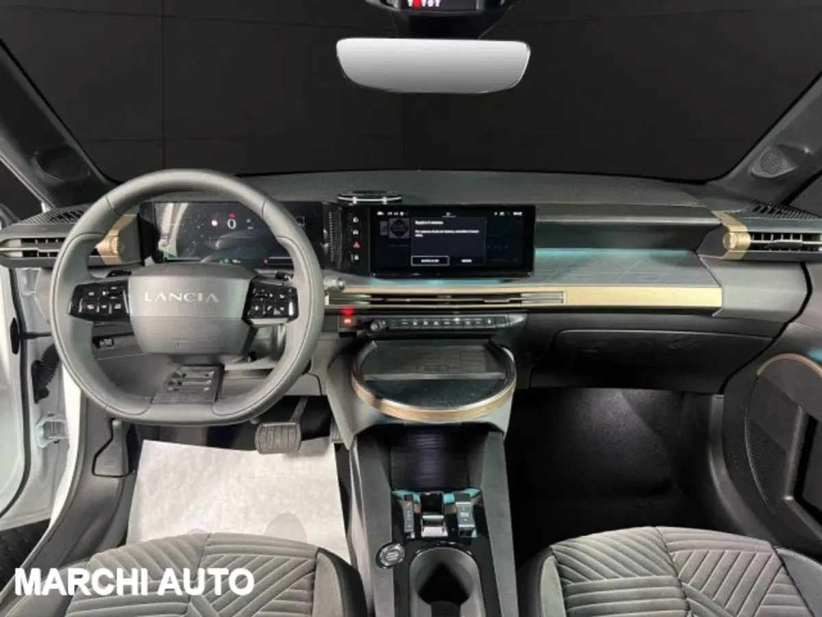 Lancia Ypsilon usata a Perugia (13)