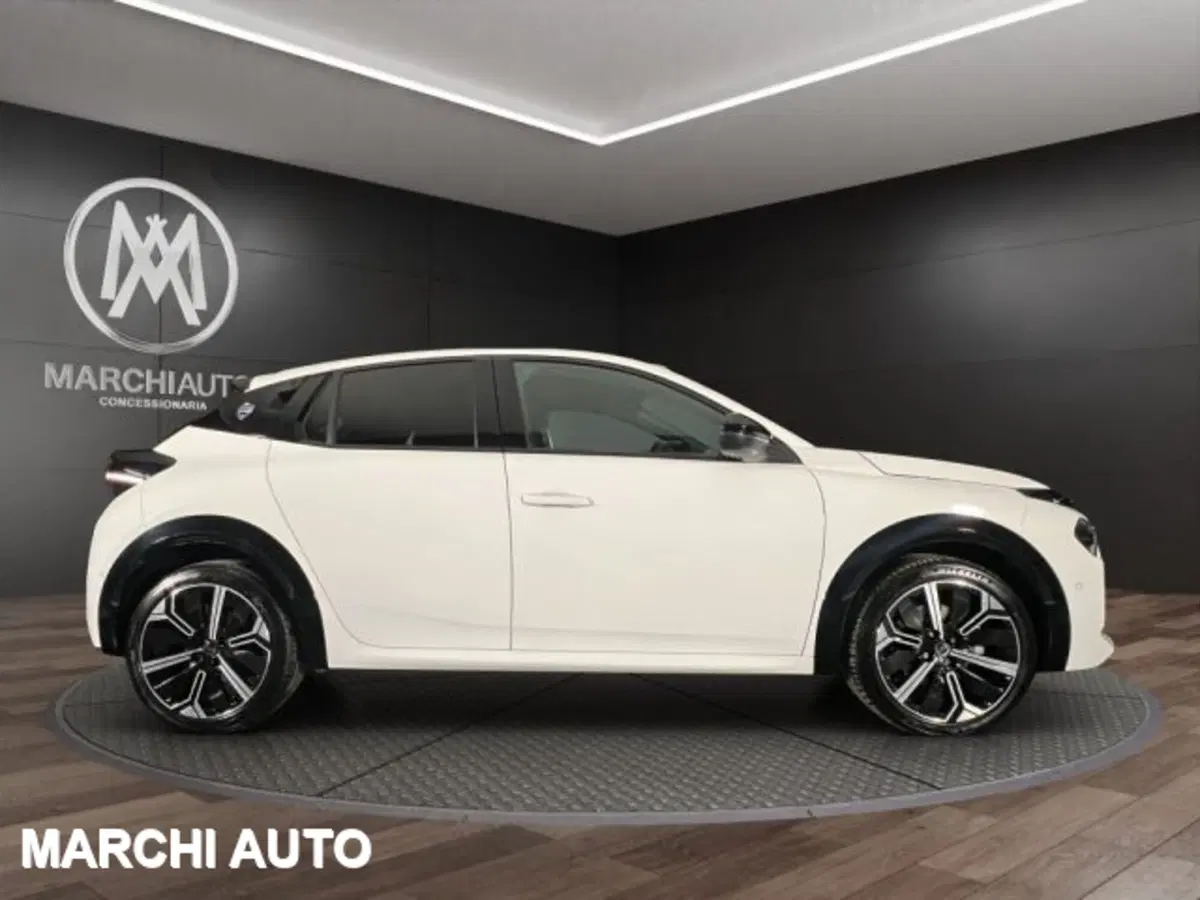 Lancia Ypsilon usata a Perugia (4)