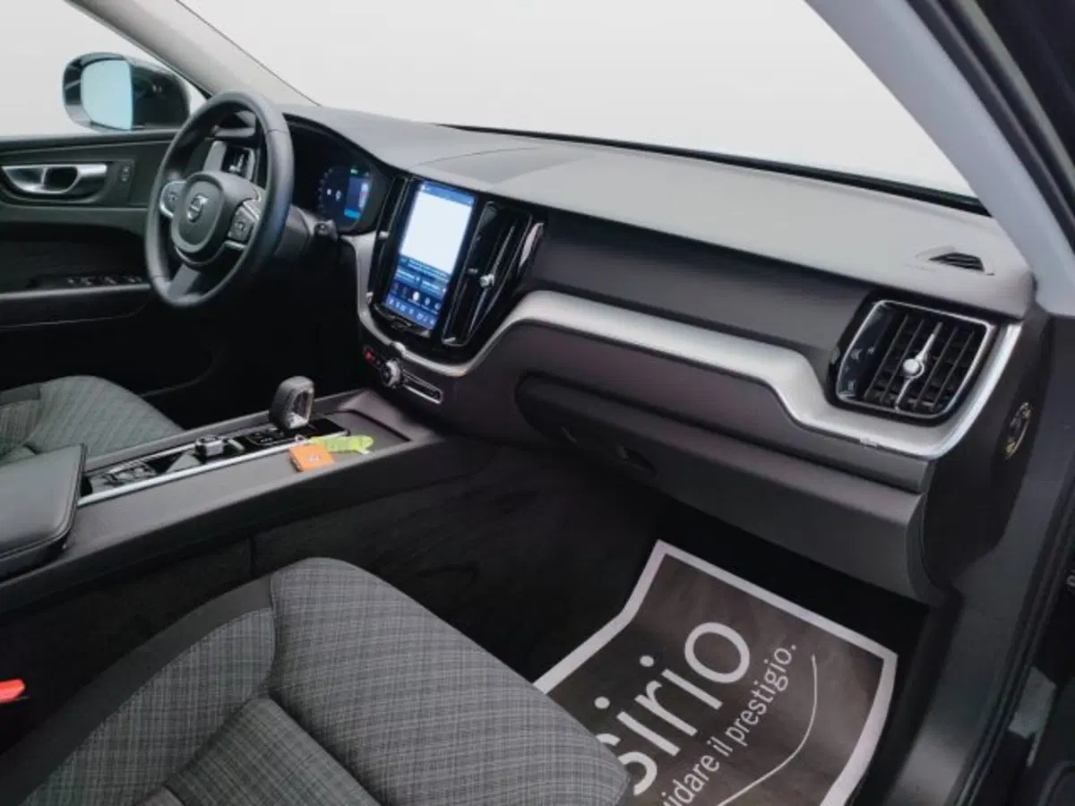 Volvo XC60 usata a Teramo (14)