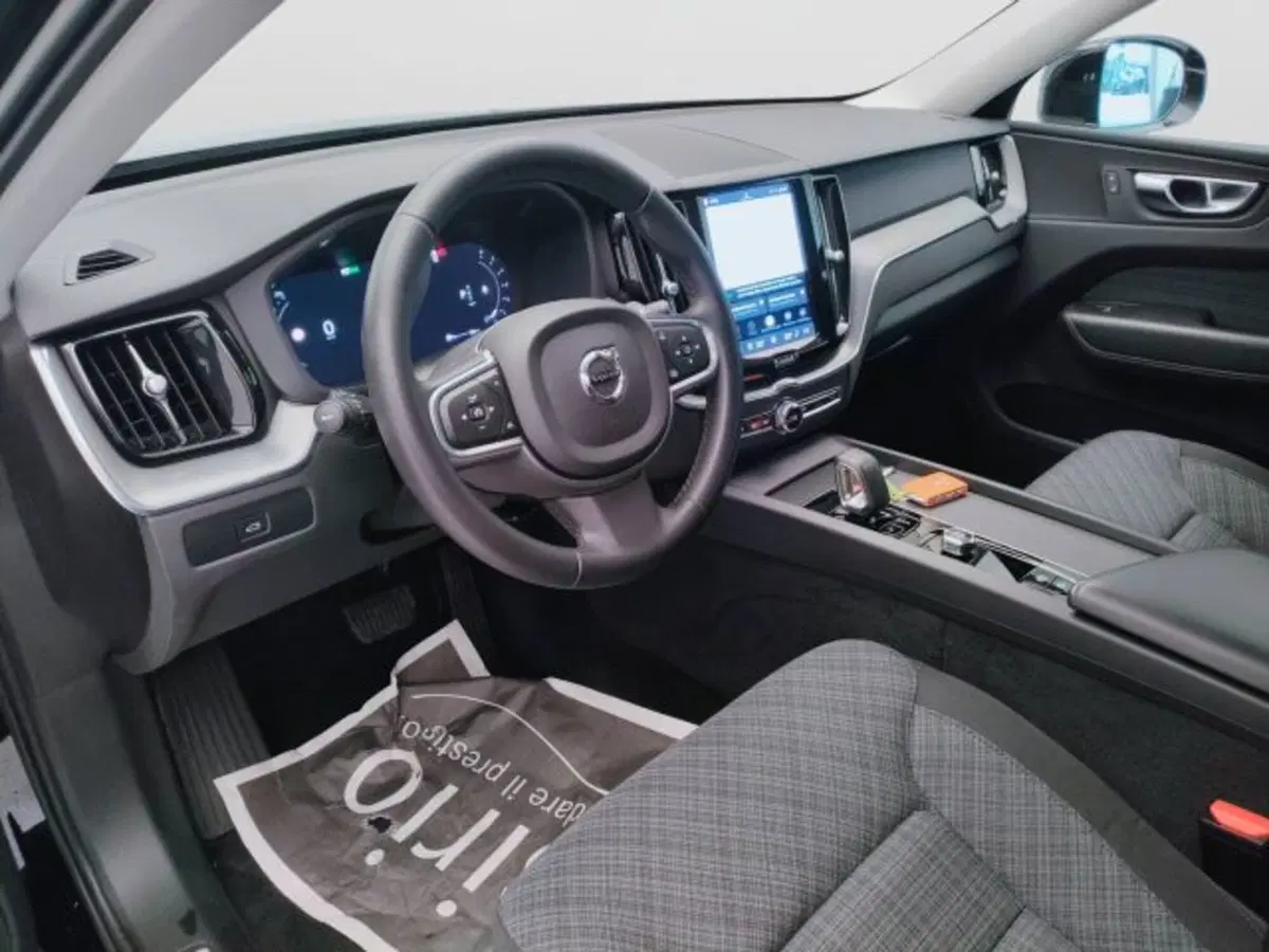 Volvo XC60 usata a Teramo (15)