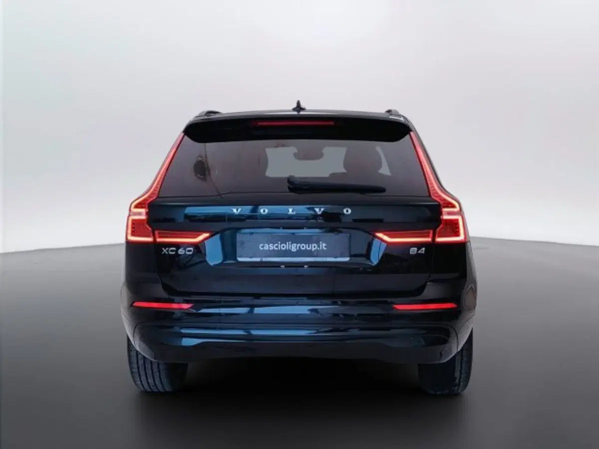 Volvo XC60 usata a Teramo (6)