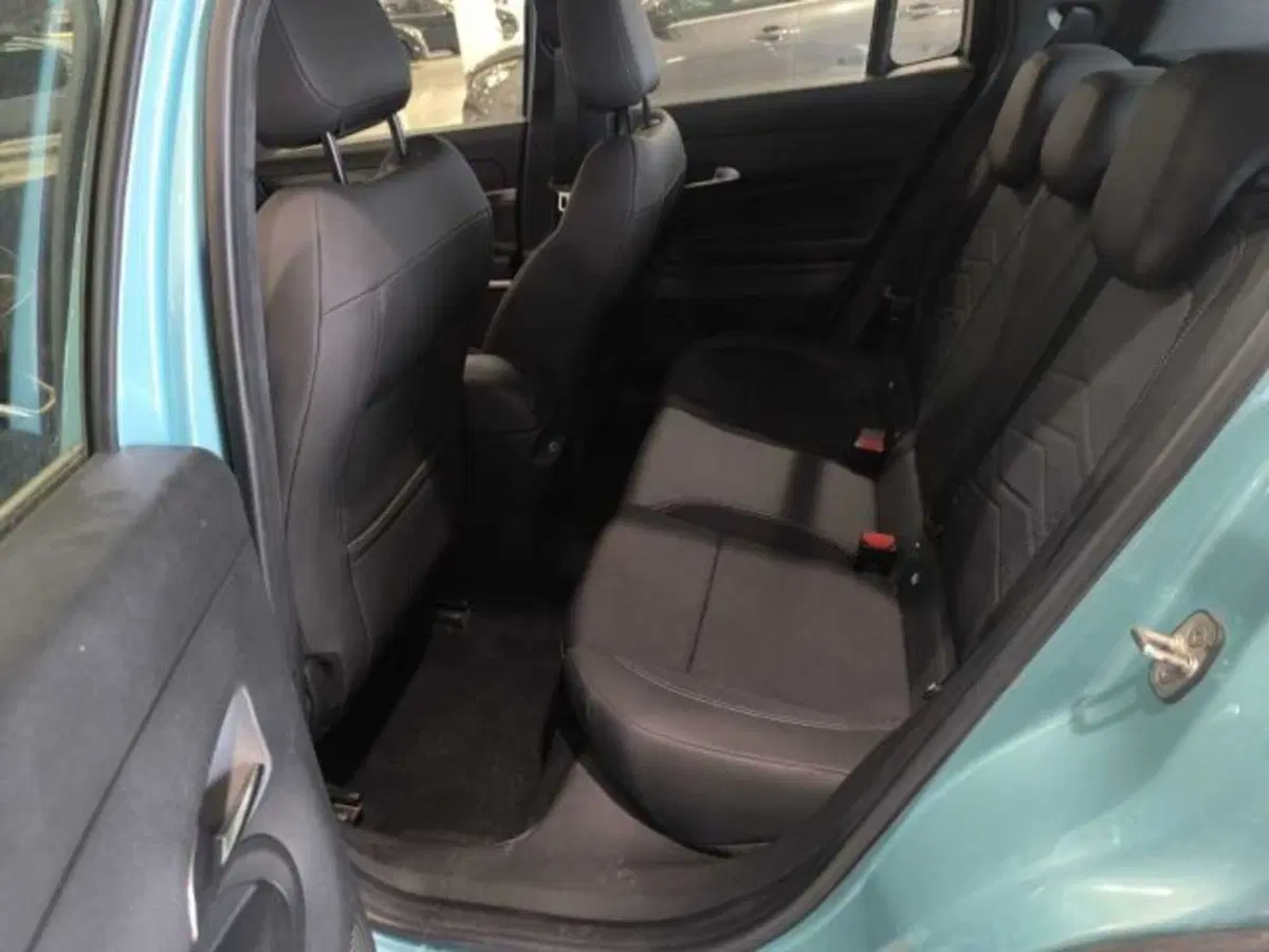 Jeep Avenger usata a Caltanissetta (12)