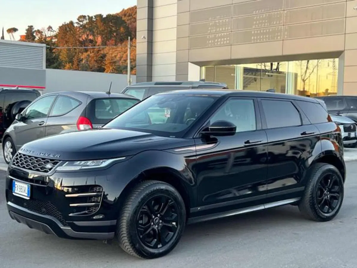 Land Rover Range Rover Evoque usata a Lucca (2)