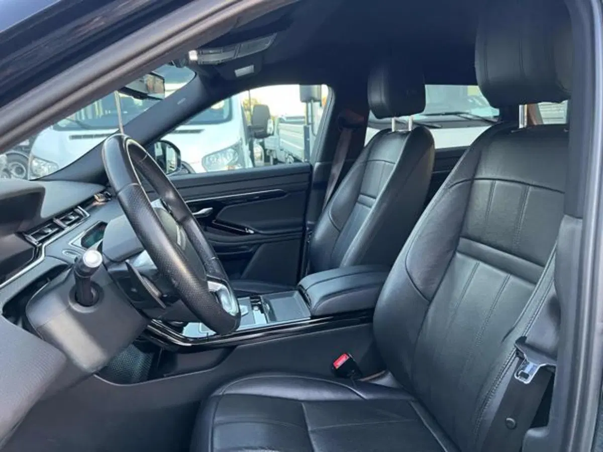 Land Rover Range Rover Evoque usata a Lucca (4)