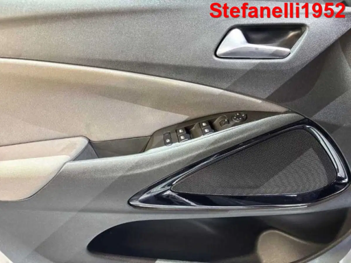 Opel Crossland X usata a Bologna (10)