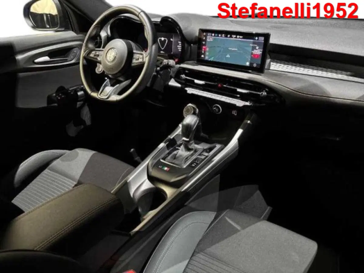 Alfa Romeo Tonale usata a Bologna (15)