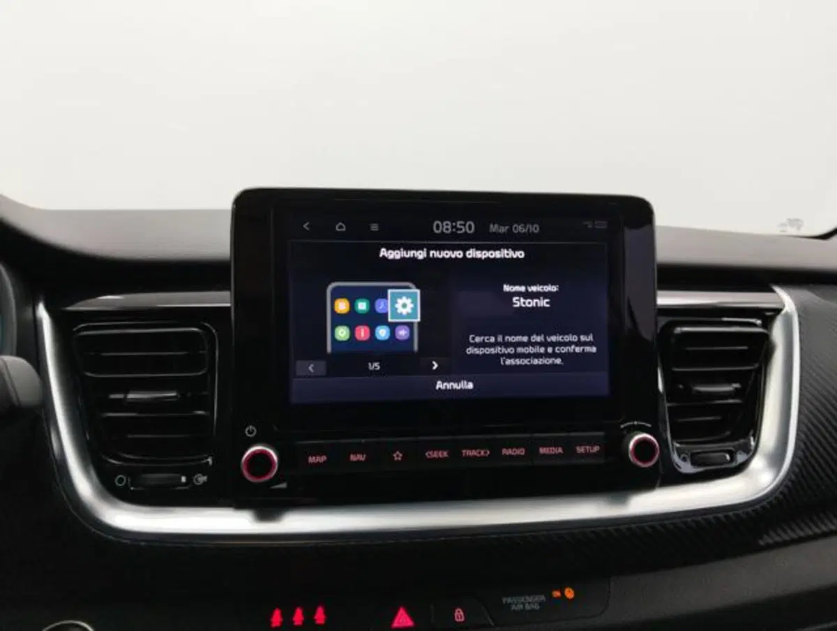 Kia Stonic usata a Como (14)