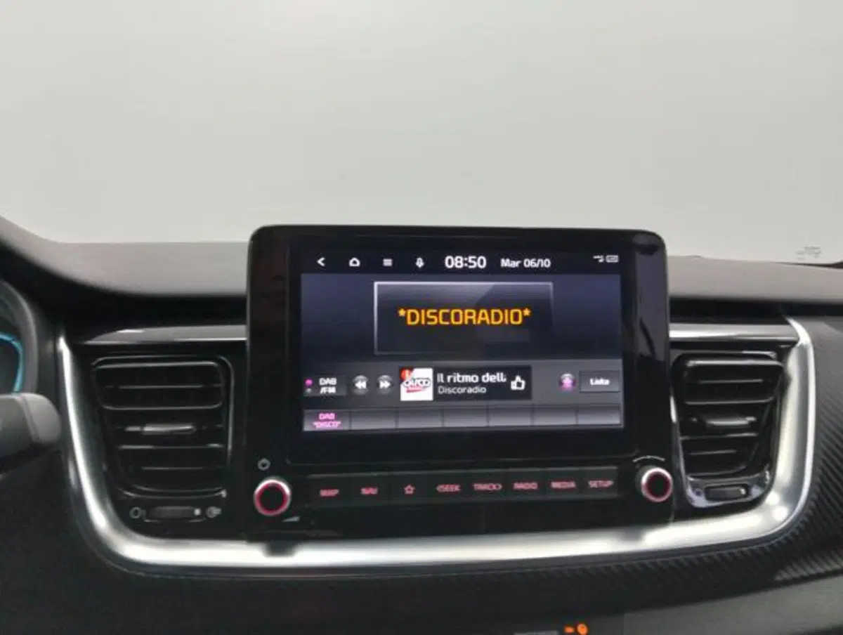 Kia Stonic usata a Como (15)