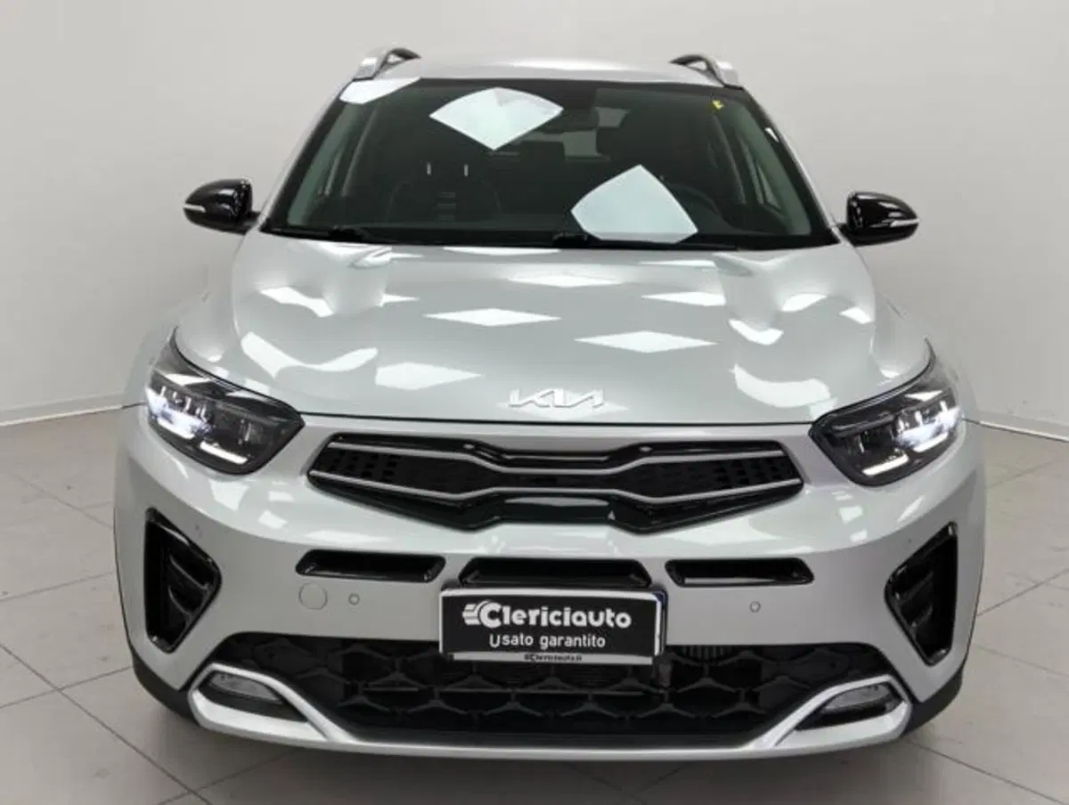 Kia Stonic usata a Como (6)