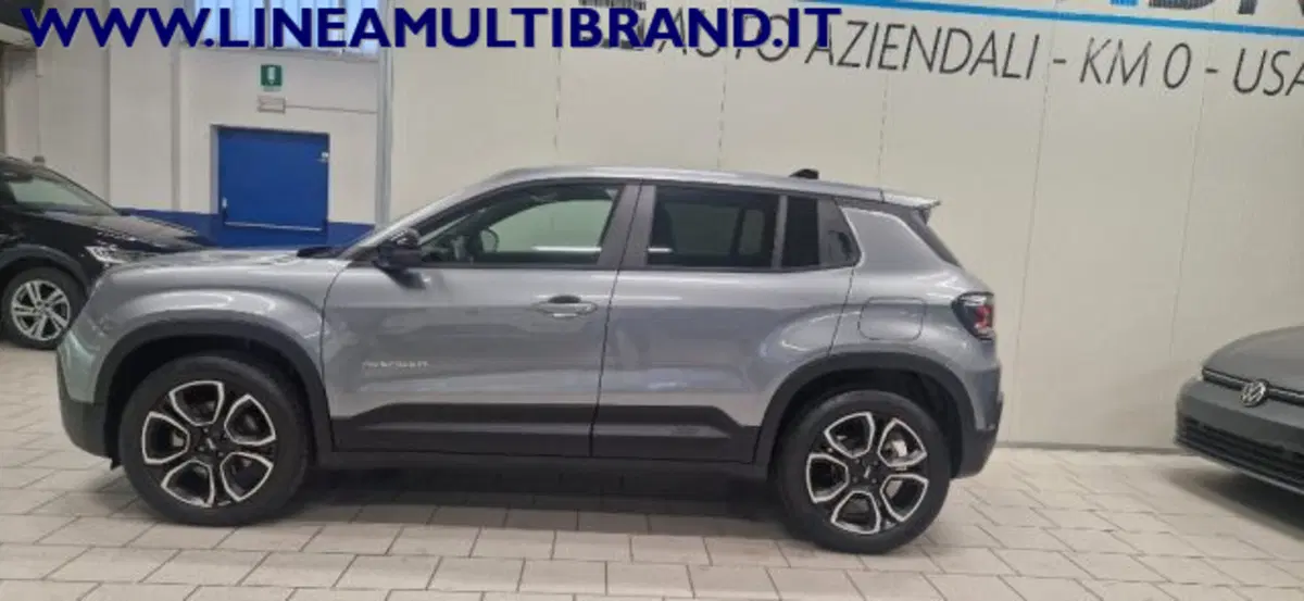 Jeep Avenger nuova a Piacenza