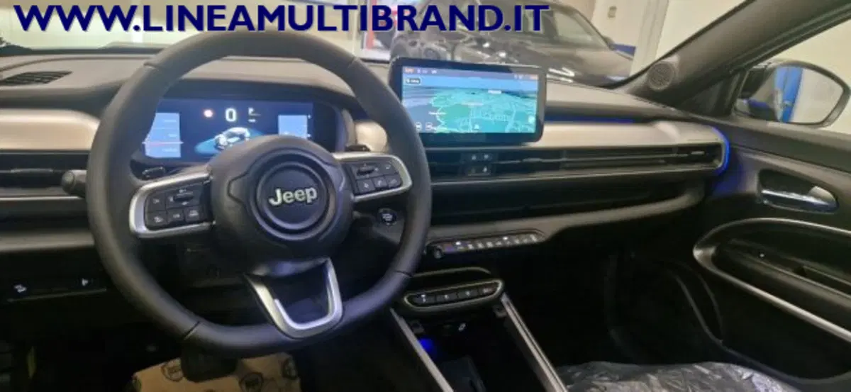 Jeep Avenger nuova a Piacenza (12)