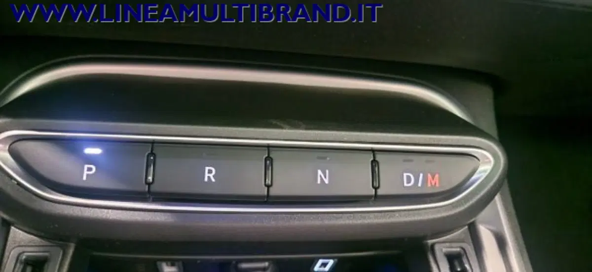 Jeep Avenger nuova a Piacenza (19)