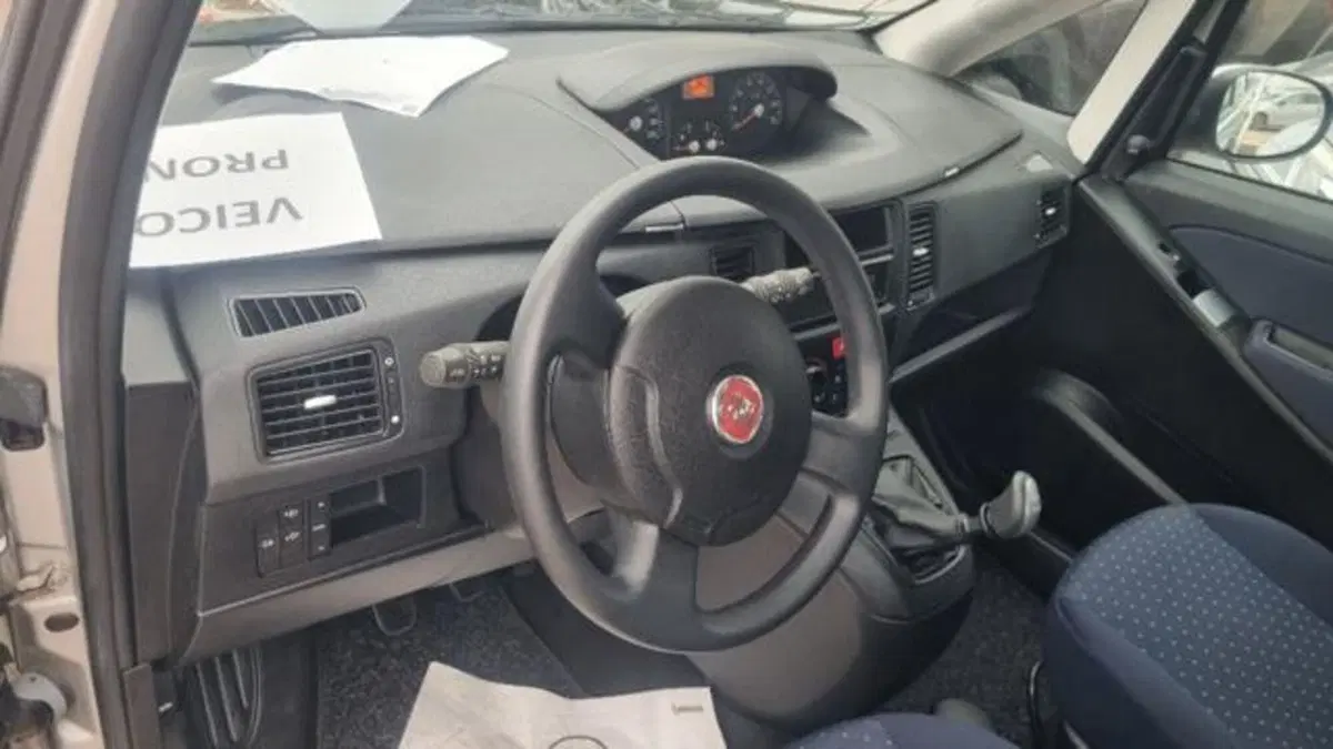 Fiat Idea usata a Savona (8)