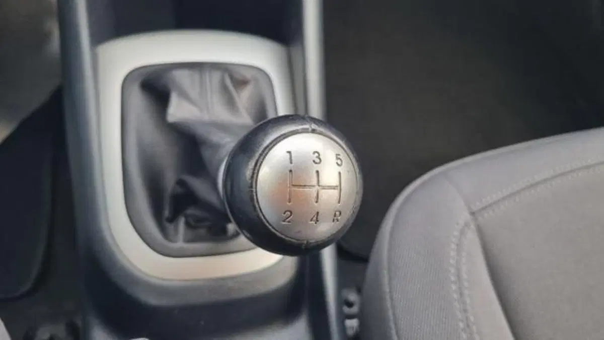 Kia Rio usata a Savona (10)