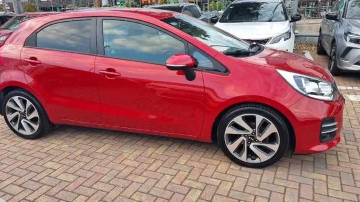 Kia Rio usata a Savona (5)