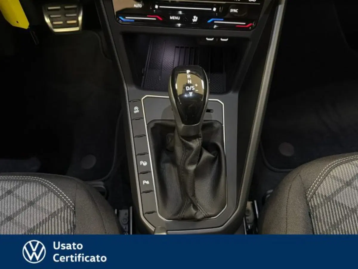 Volkswagen Polo nuova a Vicenza (11)