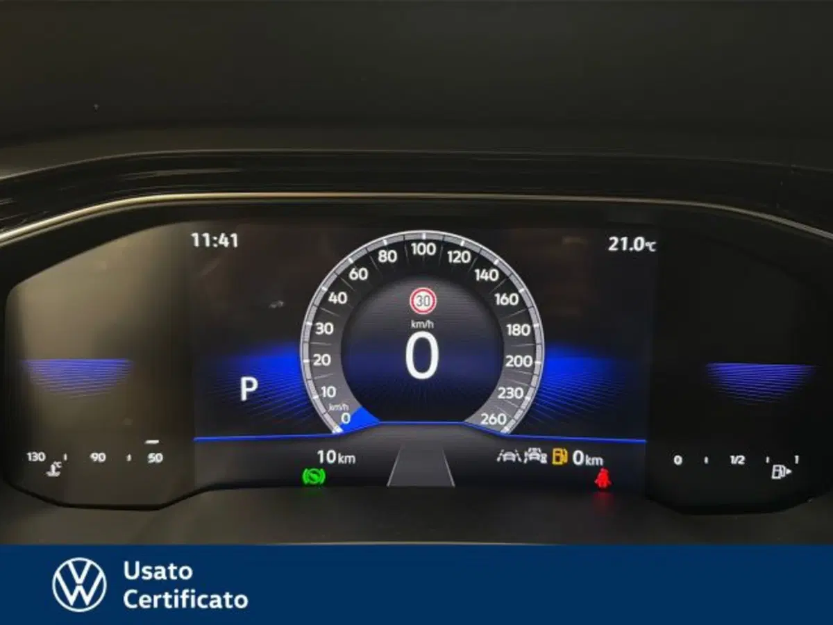 Volkswagen Polo nuova a Vicenza (14)