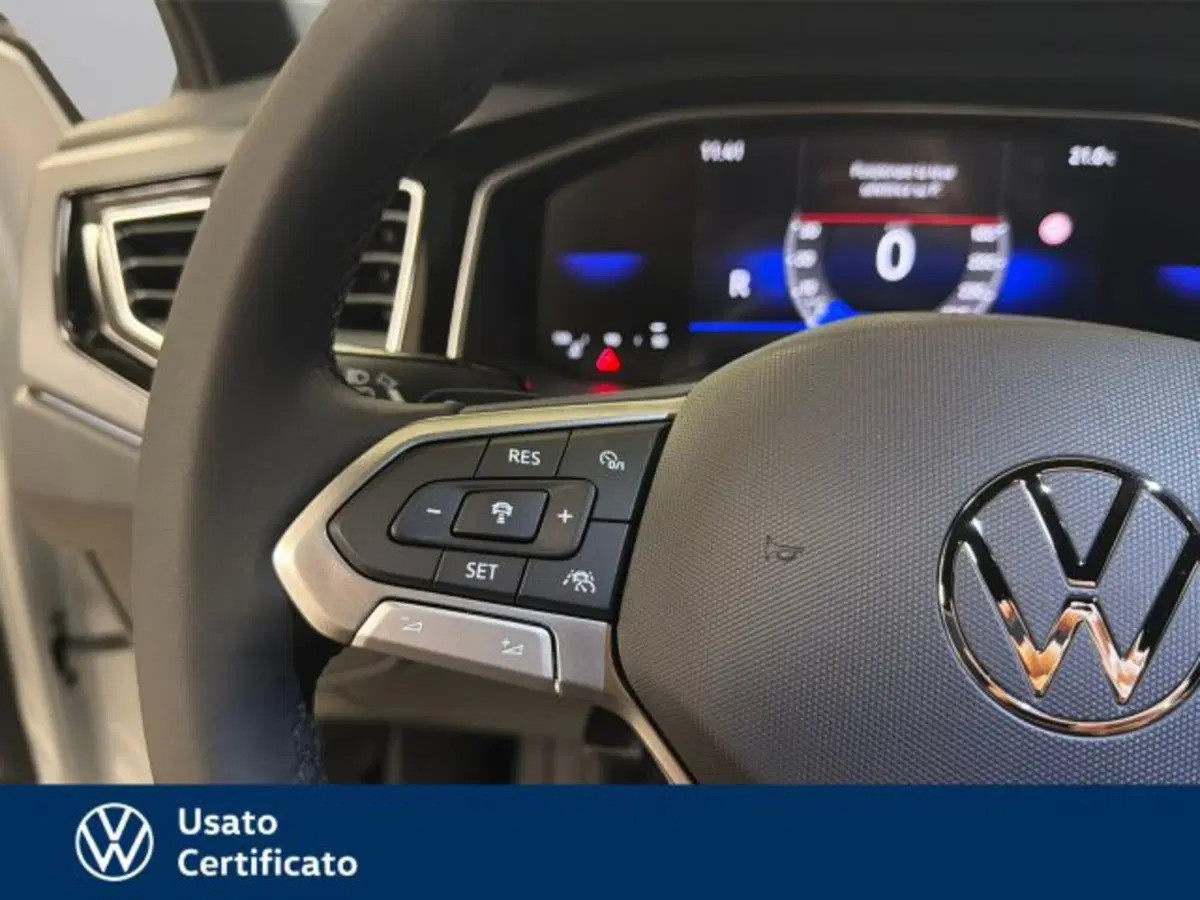 Volkswagen Polo nuova a Vicenza (16)
