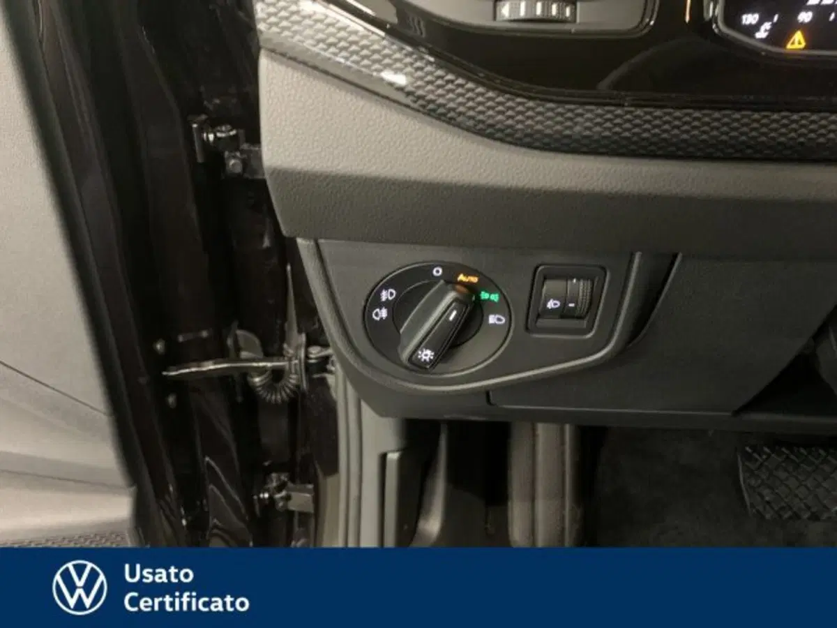 Volkswagen Polo nuova a Vicenza (16)