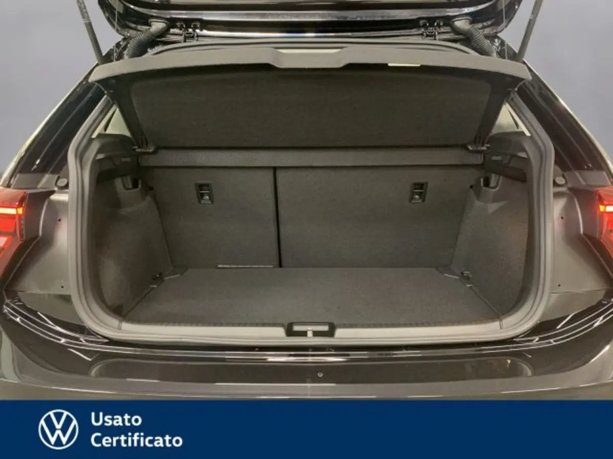 Volkswagen Polo nuova a Vicenza (17)