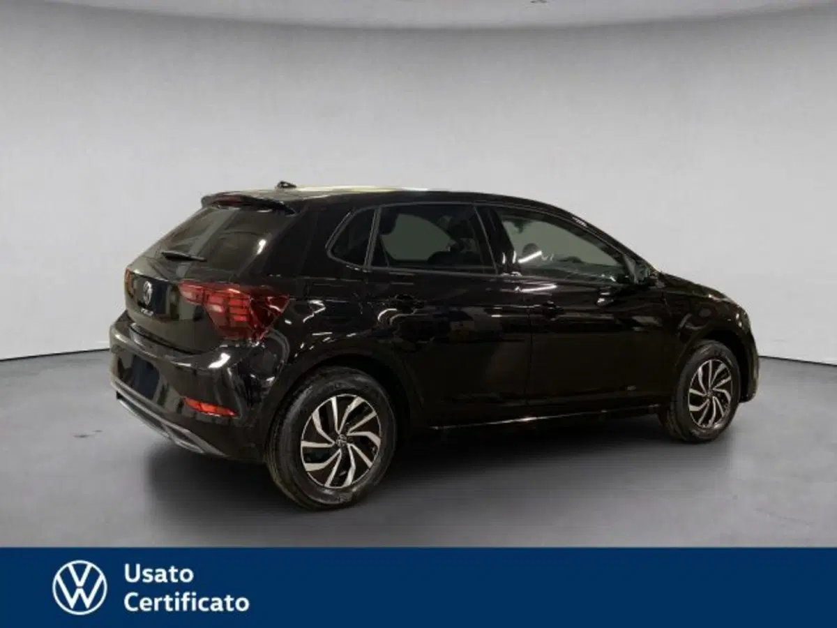 Volkswagen Polo nuova a Vicenza (4)