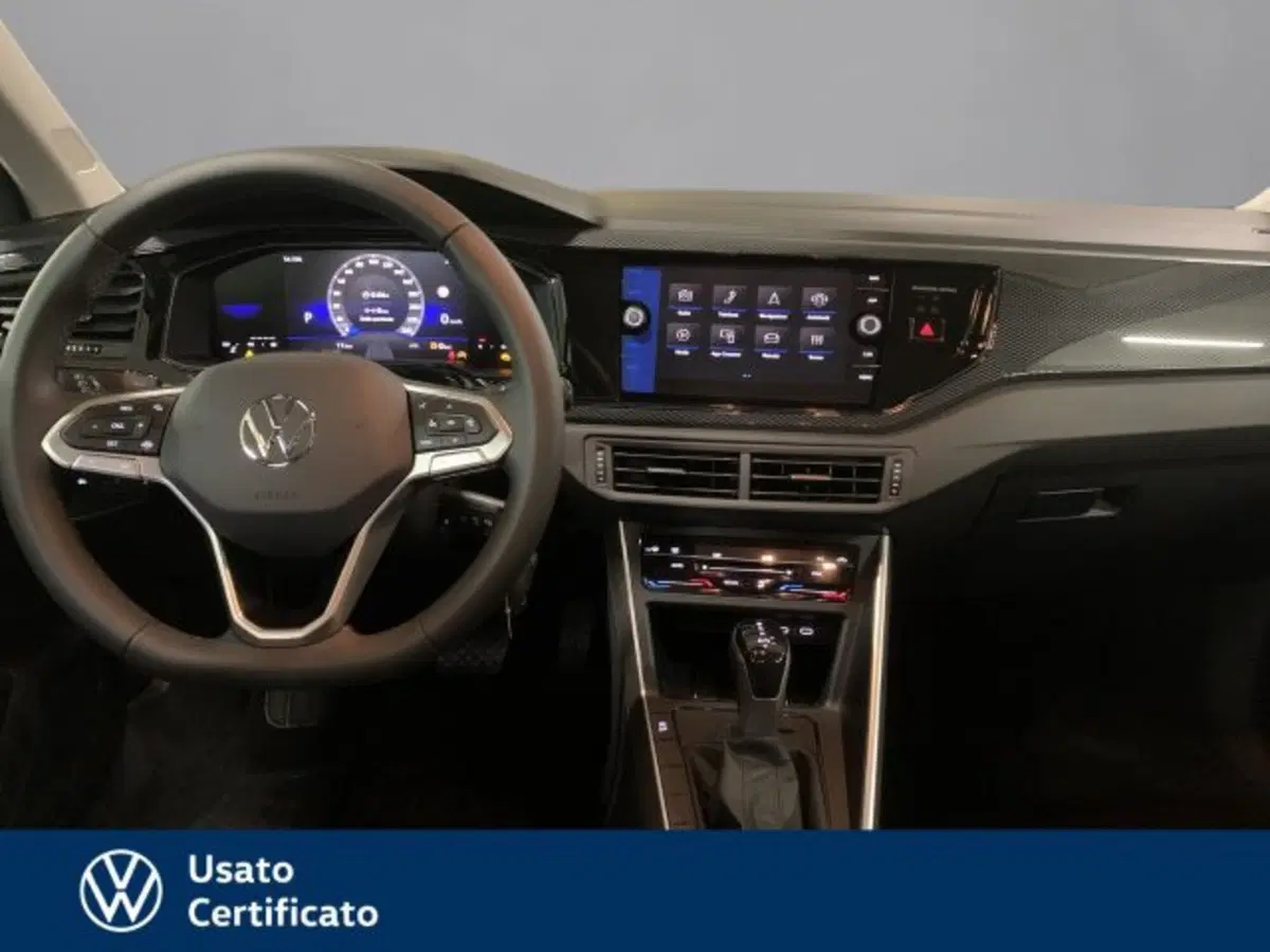 Volkswagen Polo nuova a Vicenza (8)