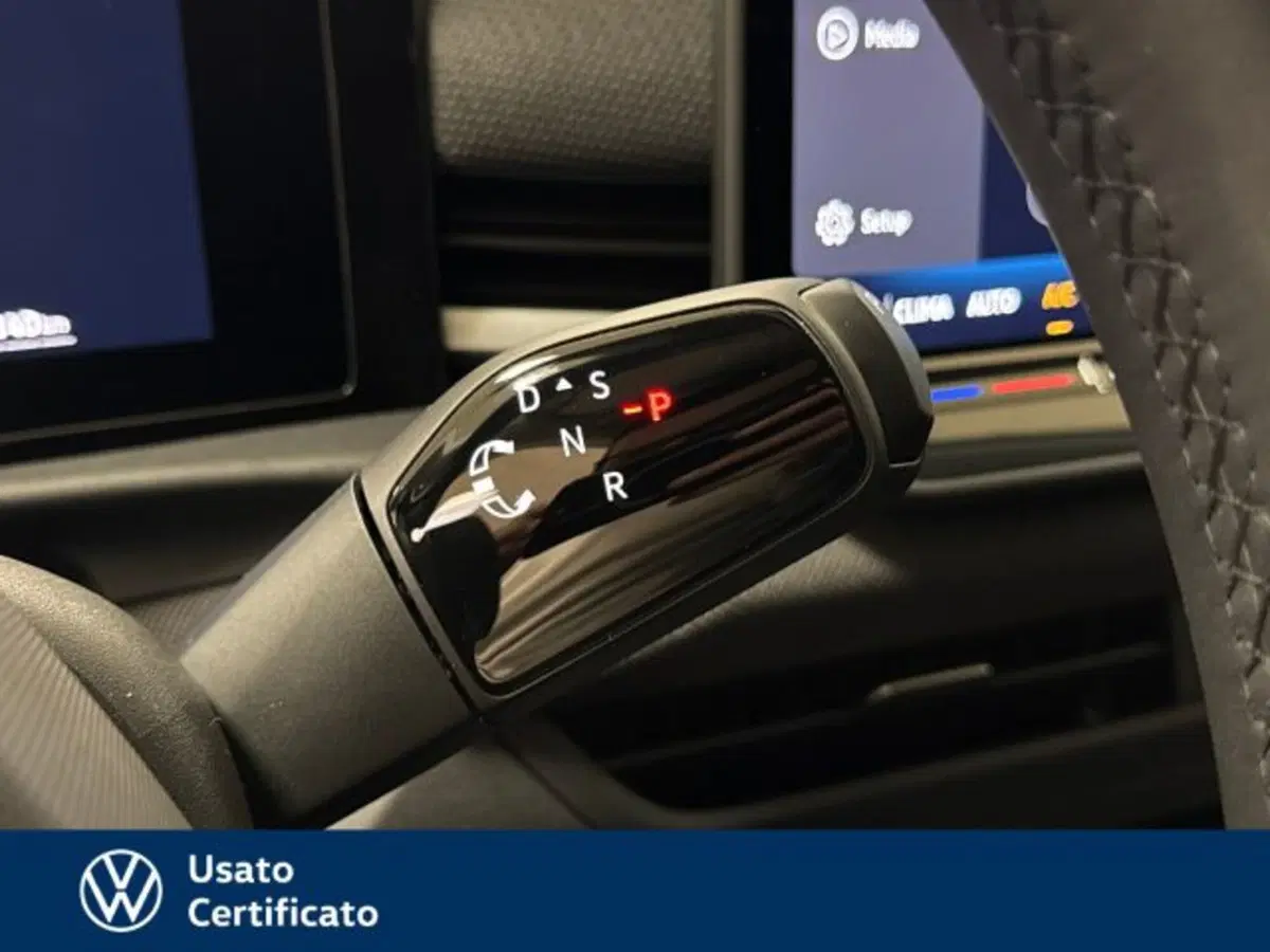 Volkswagen T-Roc usata a Vicenza (11)