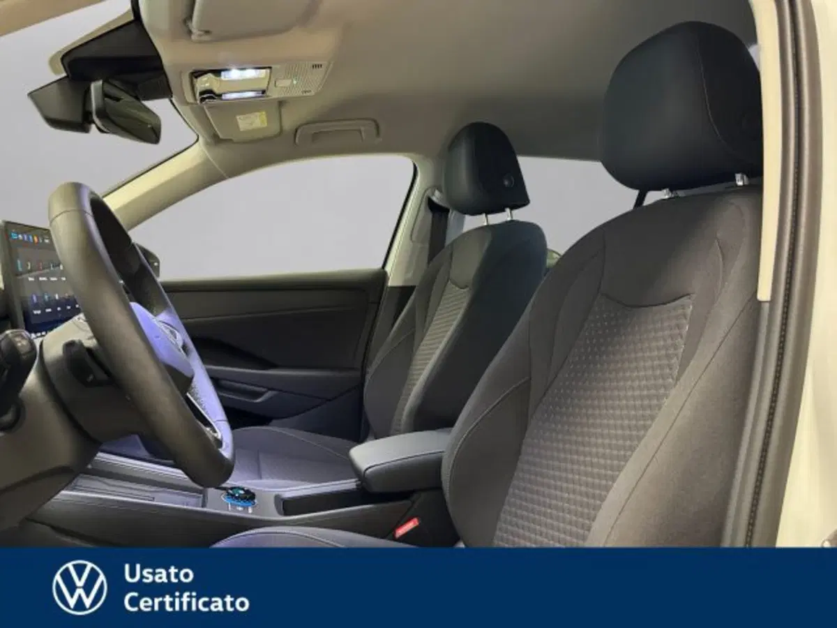 Volkswagen T-Roc usata a Vicenza (13)