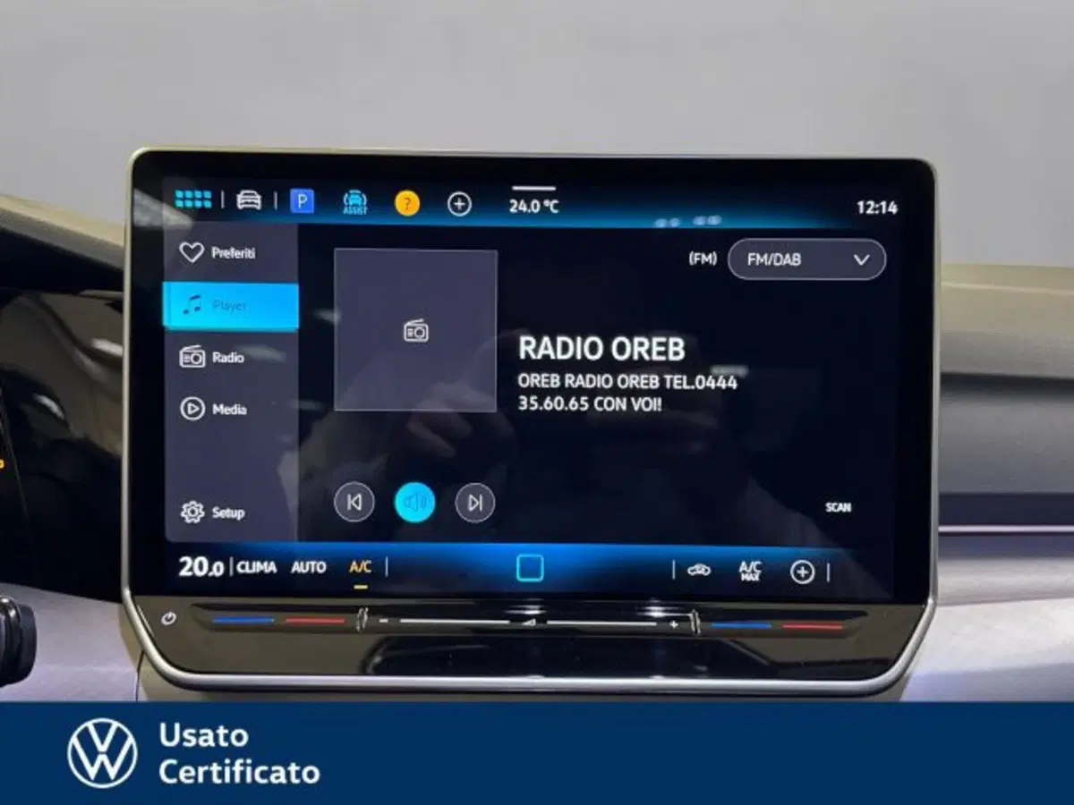 Volkswagen Golf nuova a Vicenza (10)