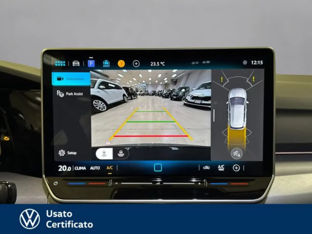 Volkswagen Golf nuova a Vicenza (15)